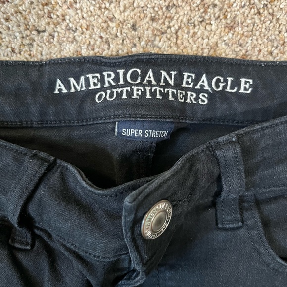 American Eagle Midi Shorts - Picture 4 of 4